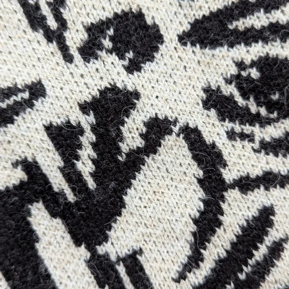 Anthropologie Floral Pop Embroidered Wool Blend Crewneck Sweater Sz S - Picture 11 of 13